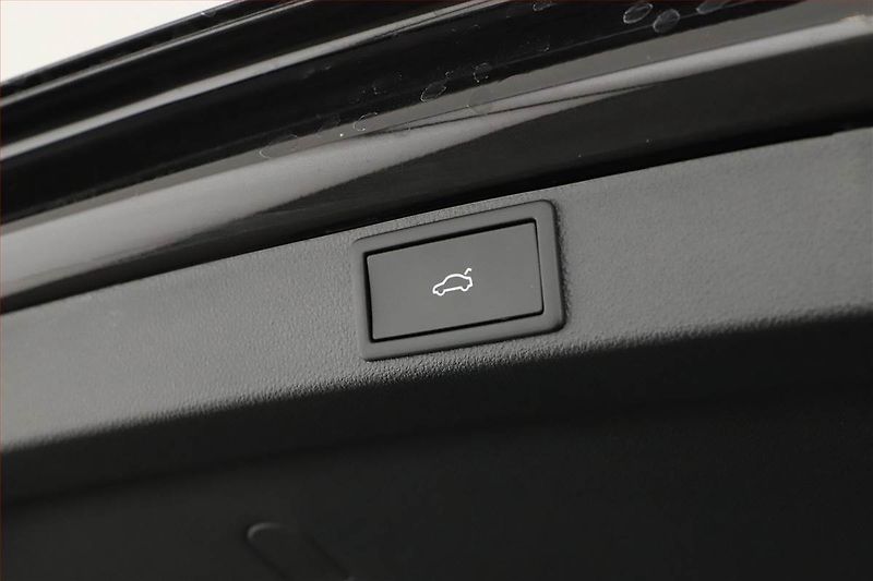 Škoda Octavia (2025) RS 2.0 TSI, RS, Matrix FUllLed - fotka 23 z 25