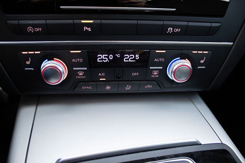 Audi A6 Pravidelný servis, 2 sada kol - fotka 27 z 44