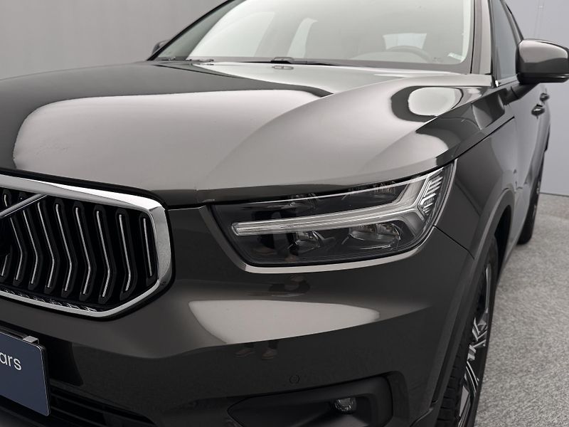 Volvo XC40 T5 AWD INSCRTIPTION REZERVACE - fotka 19 z 42