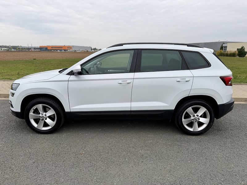 Škoda Karoq 1.0 TSI NAVI TAŽNÉ SERVISKA - fotka 2 z 46