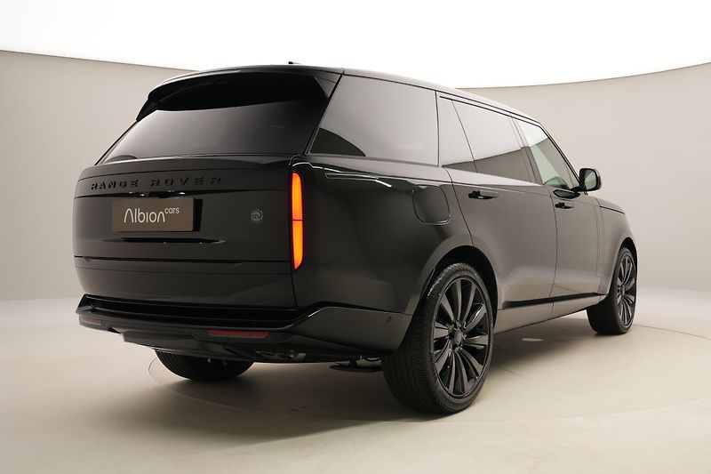 Land Rover Range Rover (2026) SV BLACK P615 LWB  - fotka 17 z 115