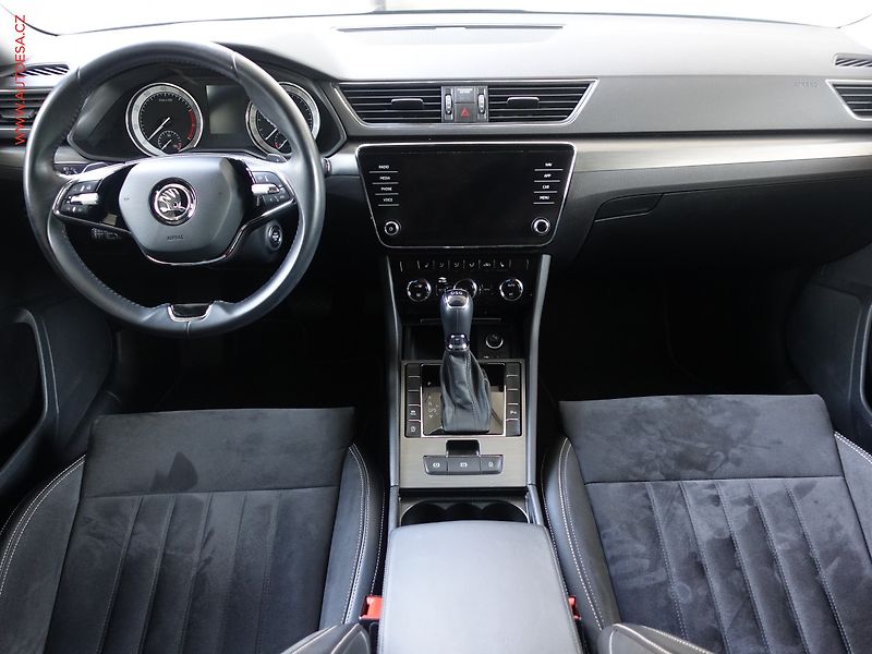 Škoda Superb (2021) 1.5 TSi, 2.maj,ČR, Style - fotka 8 z 28