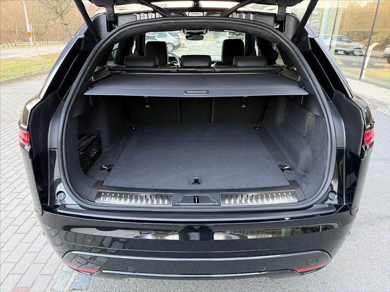 Land Rover Range Rover Velar 3,0 AUTOBIOGRAPHY D300 - fotka 35 z 37