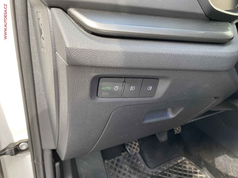 Škoda Octavia (2020) 2.0TDi, ČR, LED - fotka 16 z 18
