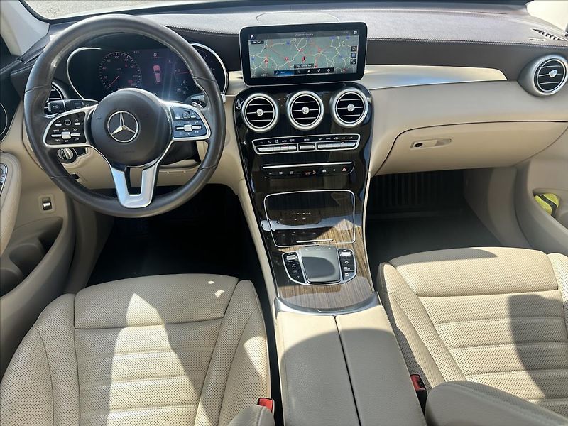 Mercedes-Benz GLC 220d 4MATIC AMG linie - fotka 9 z 13
