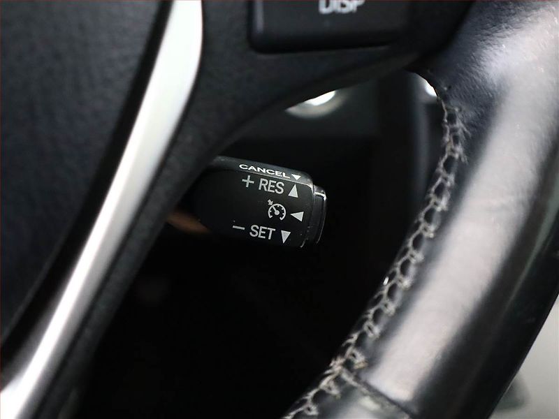 Toyota Auris (2013) Hybrid, Automat, Serv.kniha - fotka 17 z 21