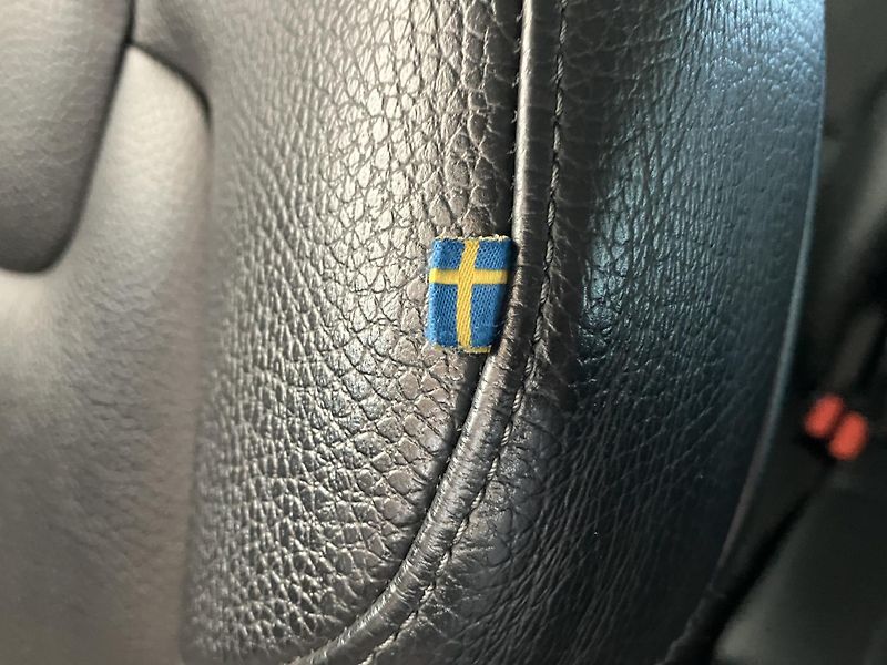 Volvo XC90 D5 AWD Momentum AT8, ČR - fotka 44 z 50