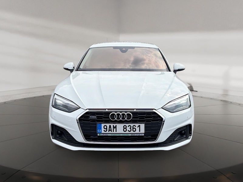 Audi A5 (2022) SPORTBACK 40 TDI 150kW QUATTRO - fotka 2 z 11
