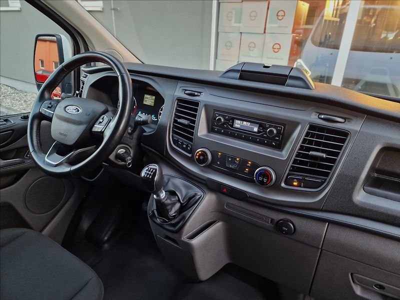 Ford Transit Custom 2.0TDCI Trend L1,ČR,1.Majitel - fotka 33 z 43