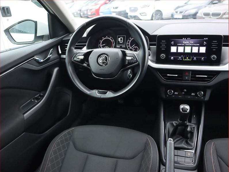 Škoda Scala (2022) Ambition 1.5 TSI, Serv.kniha - fotka 7 z 21