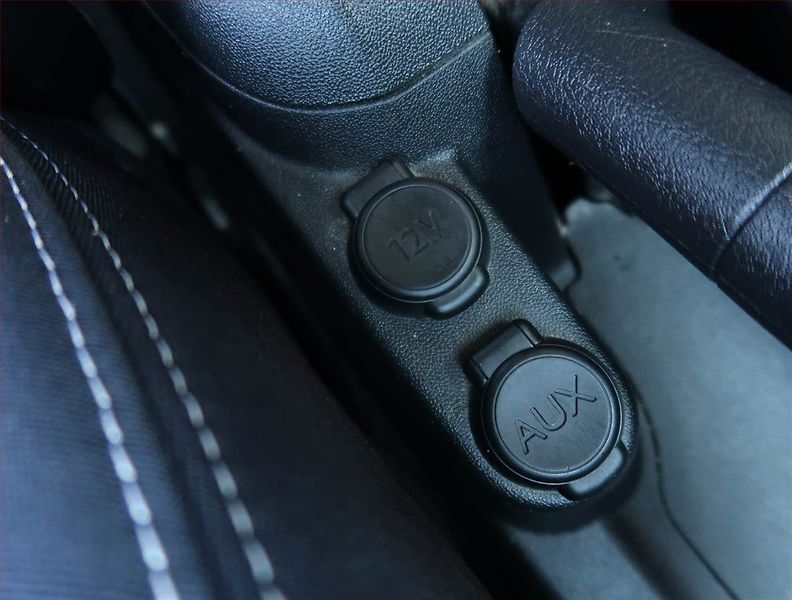 Citroën C-Elysée (2016) 1.2 PureTech, Serv.kniha - fotka 20 z 23