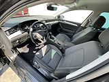 Volkswagen Passat Variant 2,0 TDI DSG R-line Pak LED+ACC - náhled 4