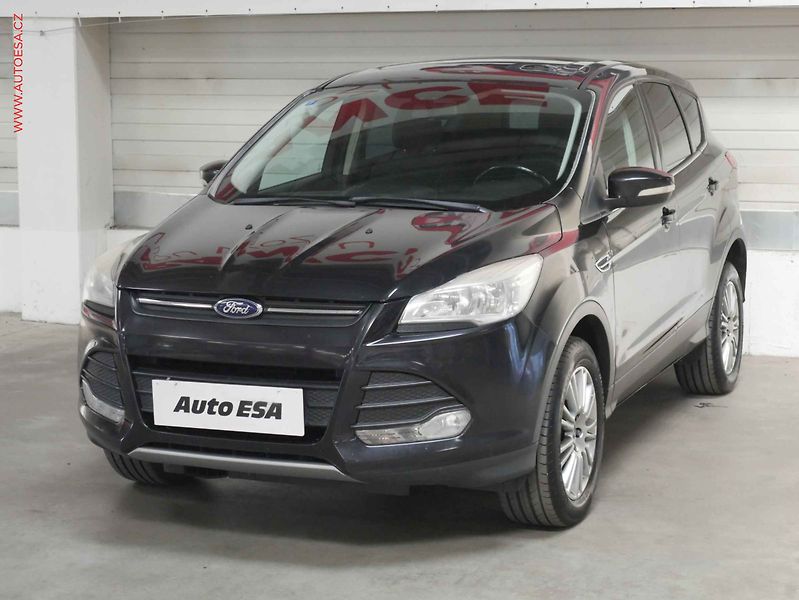 Ford Kuga (2013) 2.0 TDCi 4x4, Panorama - fotka 3 z 20