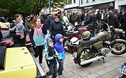 Tradiční sraz autoveteránistů na náměstí T. G. Masaryka v Prostějově. 18. května 2025