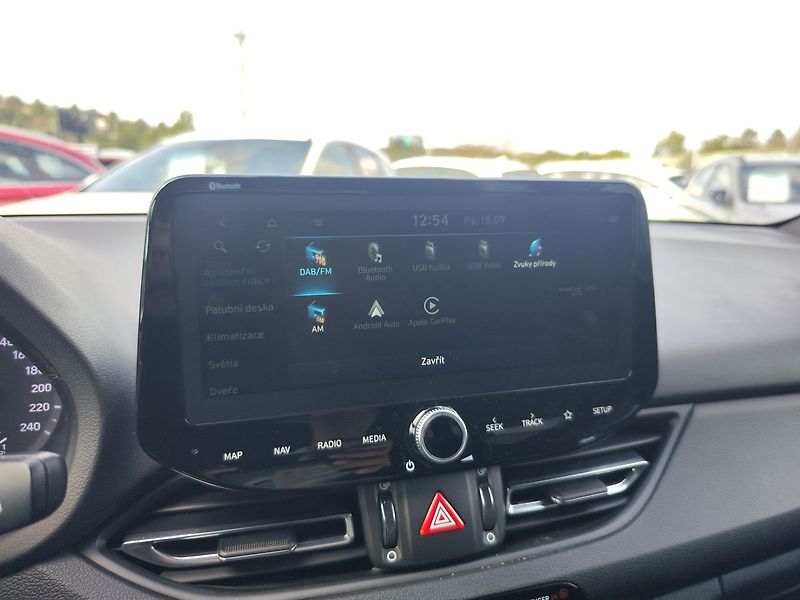 Hyundai i30 1.5 T-GDI/117kW N-Line - fotka 17 z 35