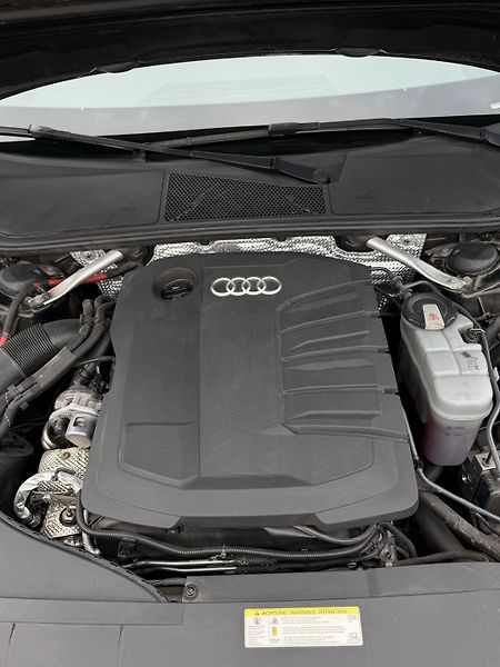 Audi A6 (2019) Servis Audi, 1. Majitel, Dovoz - fotka 24 z 29