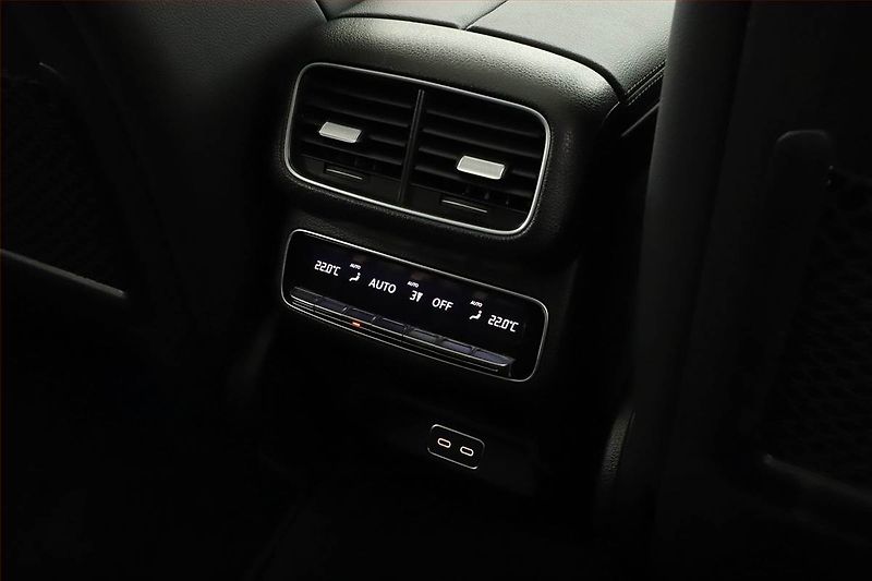 Mercedes-Benz GLE (2025) 350 de 4MATIC - fotka 26 z 31