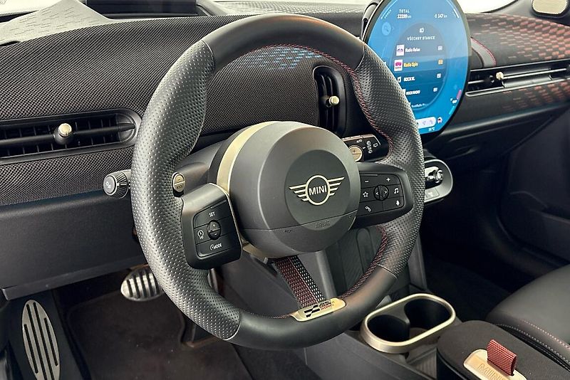 Mini JCW Coutryman ALL4 3dvéř. John Cooper Works - fotka 16 z 21