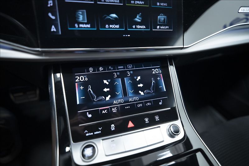 Audi Q7 3,0 TDI QUATTRO S-LINE ČR - fotka 29 z 45