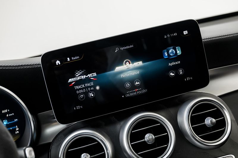 Mercedes-Benz GLC 63S 4M*Aerodymic AMG - fotka 25 z 51