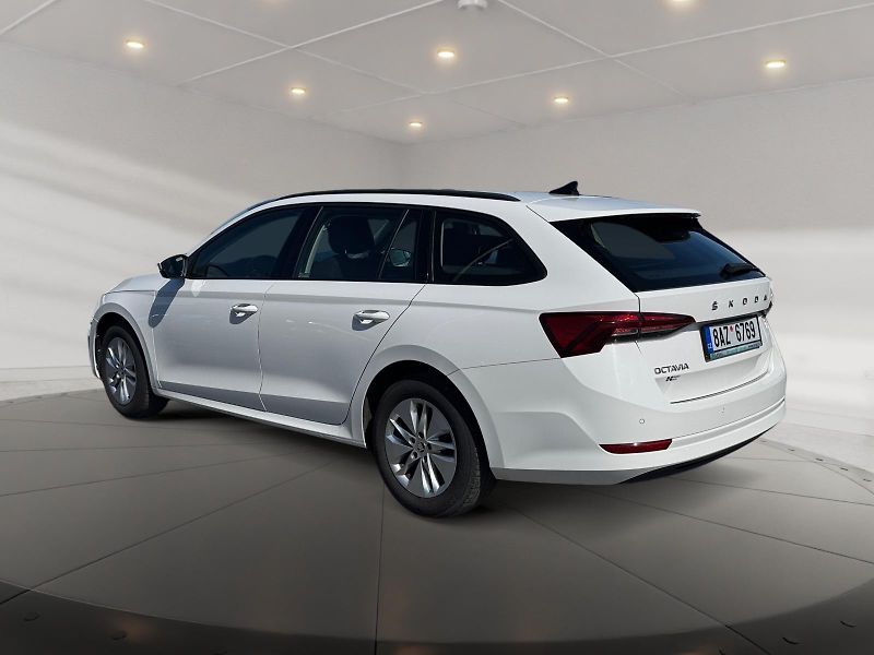 Škoda Octavia (2021) AMBITION 1.0TSI 81kW CZ DPH - fotka 4 z 11