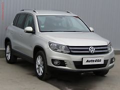 Volkswagen Tiguan (2015) 2.0 TDi 4Motion, ČR, Sport - fotografie inzerátu