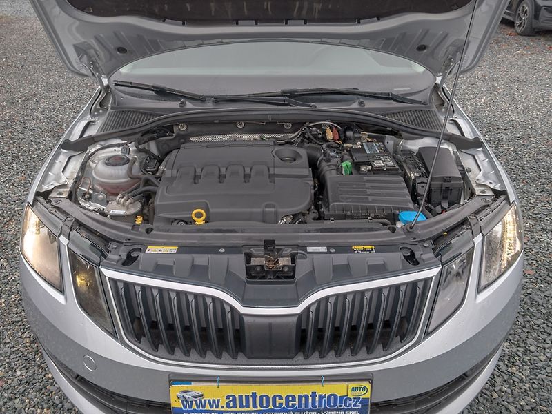 Škoda Octavia (2020) ČR 2.0TDI 110KW – 1 majitel - fotka 41 z 48