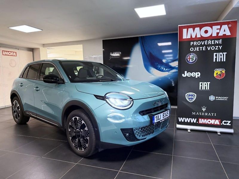 Fiat 600 (2025) 1.2 Turbo Hybrid 145k MHEV eDC - fotografie inzerátu