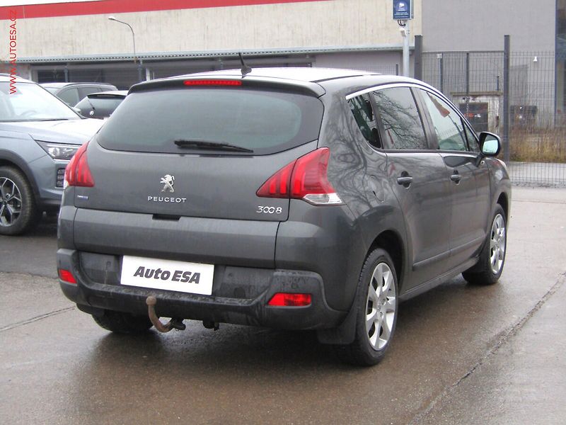 Peugeot 3008 (2016) 1.6 HDi, AT, TZ, park.asist - fotka 4 z 16