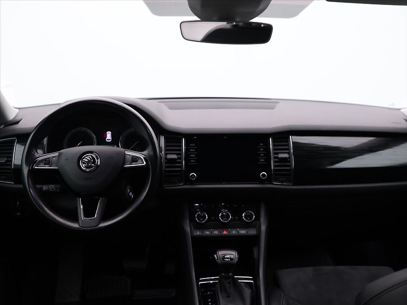 Škoda Kodiaq 2,0 TDI 140kW 4x4 DSG Style+ - fotka 19 z 26