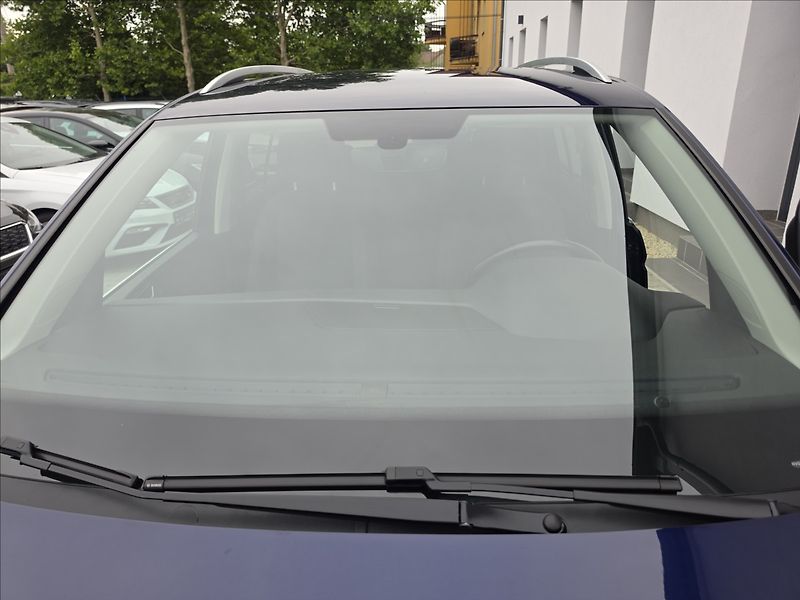 Volkswagen Touran 1,4 TSi 110KW DSG Highline 7MÍ - fotka 49 z 50
