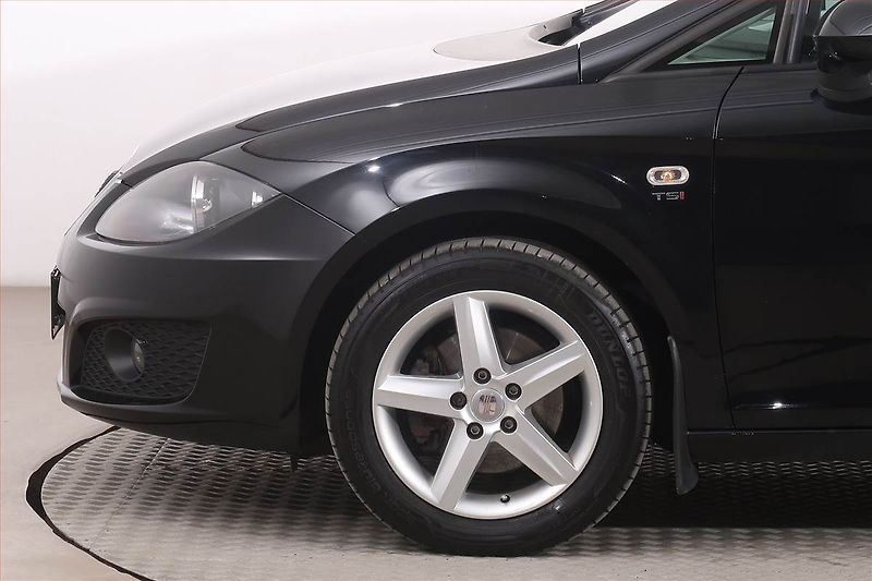 Seat Leon (2012) 1.4 TSI, Serv.kniha, Navi - fotka 15 z 22