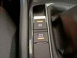 Volkswagen Tiguan (2018) 1.4 TSi, Sound, LED, TZ, +ALU - náhled 17
