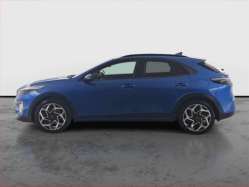 Kia XCeed (2023) GT Line 1.5 T-GDI - fotka 3 z 27