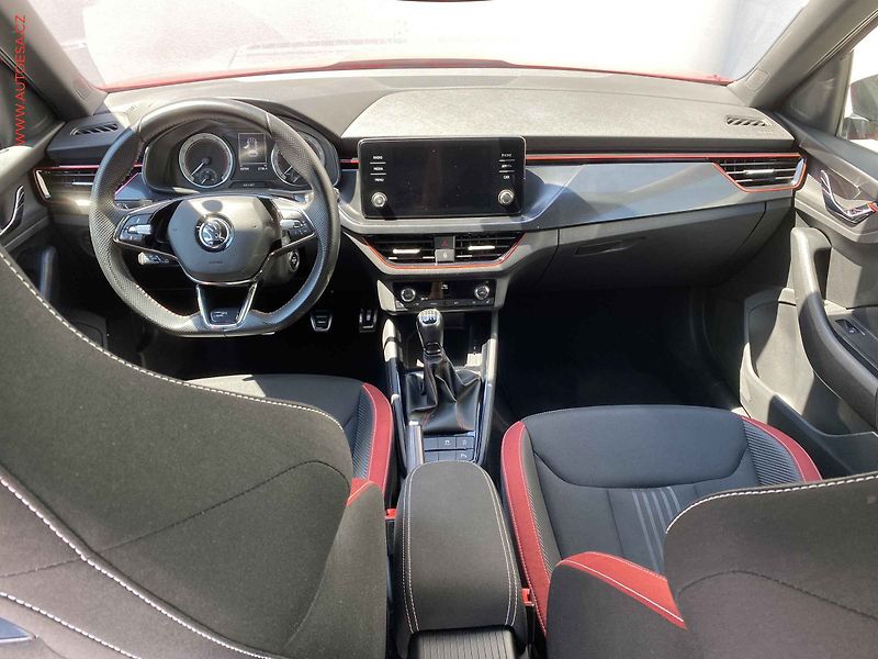 Škoda Kamiq (2022) 1.0 TSi, ČR, Monte Carlo, LED - fotka 8 z 18