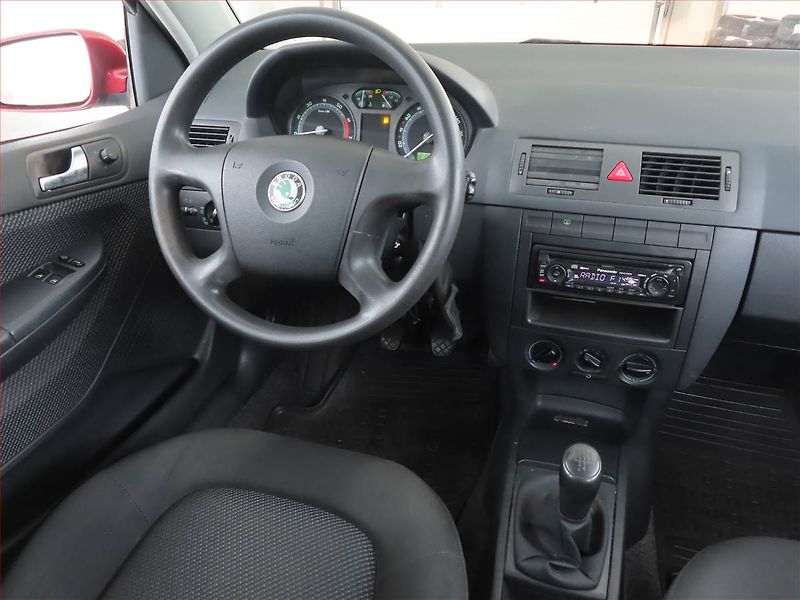 Škoda Fabia (2006) Ambiente 1.2 12V, Serv.kniha - fotka 7 z 14