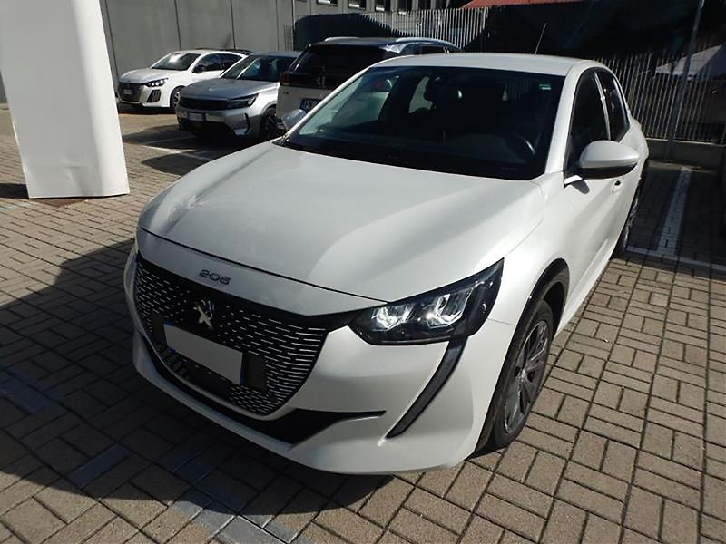 Peugeot 208 (2021) Allure Pack - fotka 2 z 8
