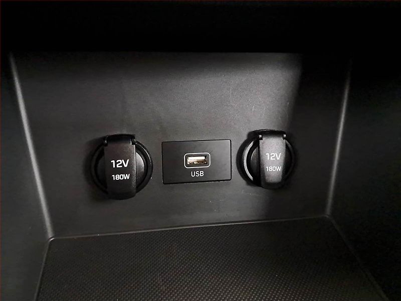 Hyundai i30 (2021) 1.0 T-GDI, Serv.kniha - fotka 17 z 17