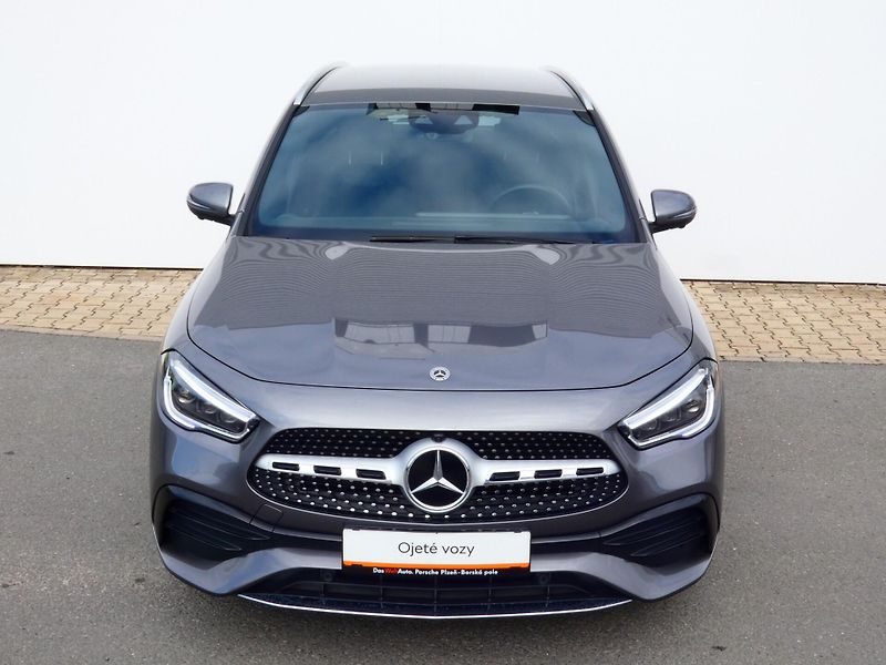 Mercedes-Benz GLA (2020) 200d - fotka 13 z 30