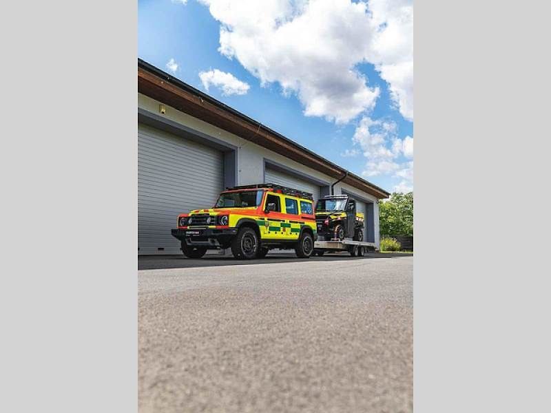 Foto: Dajbych 4x4/Ivo Trzaskalik Praha – Nový vůz pražských záchranářů – Ineos Grenadier v úpravě Ambulance.