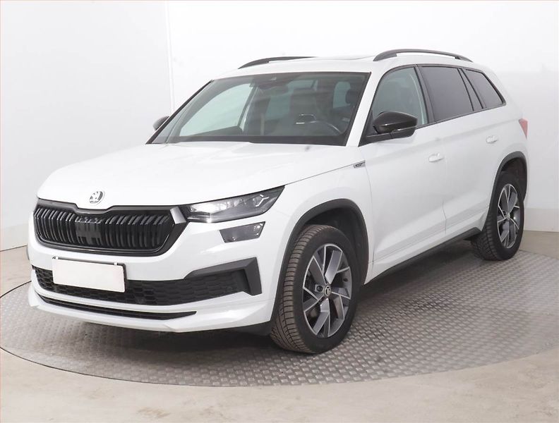 Škoda Kodiaq (2021) Sportline 1.5 TSI - fotka 2 z 19