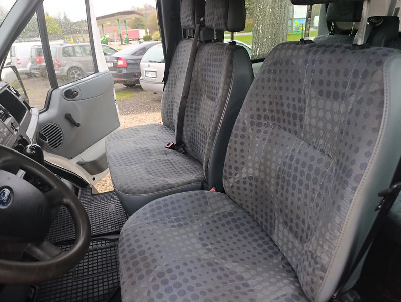 Ford Transit (2008) 2.2 TDCi L3H2 6míst tažné - fotka 18 z 18