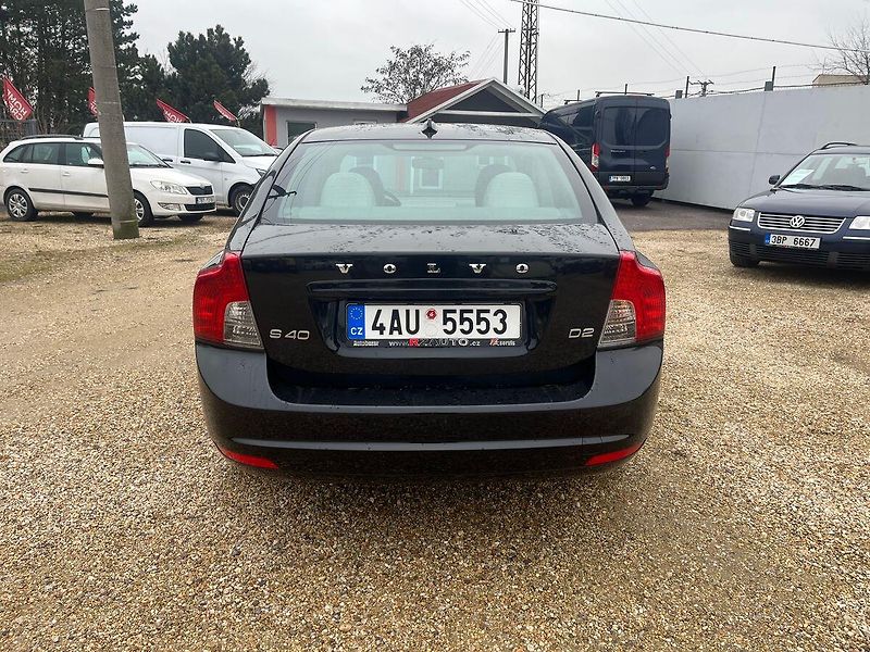 Volvo S40 1.6D 84KW*NOVÉ VSTŘIKY* - fotka 4 z 26