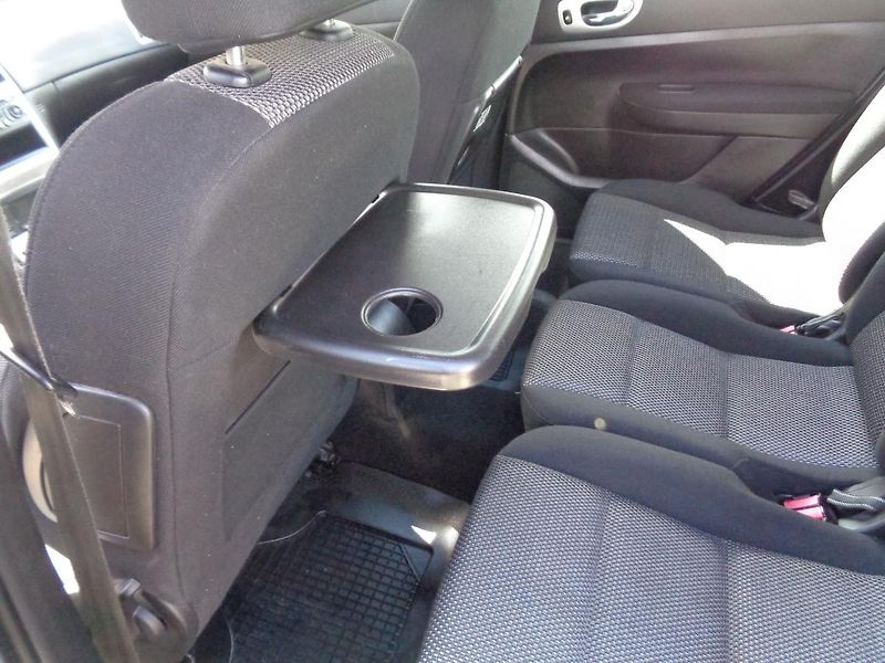 Peugeot 307 1,6 HDI - fotka 11 z 17