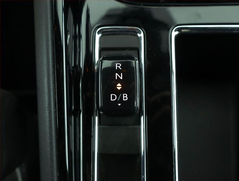 Škoda Enyaq (2021) Sportline 60 (62 kWh), SoH 90% - fotka 13 z 19