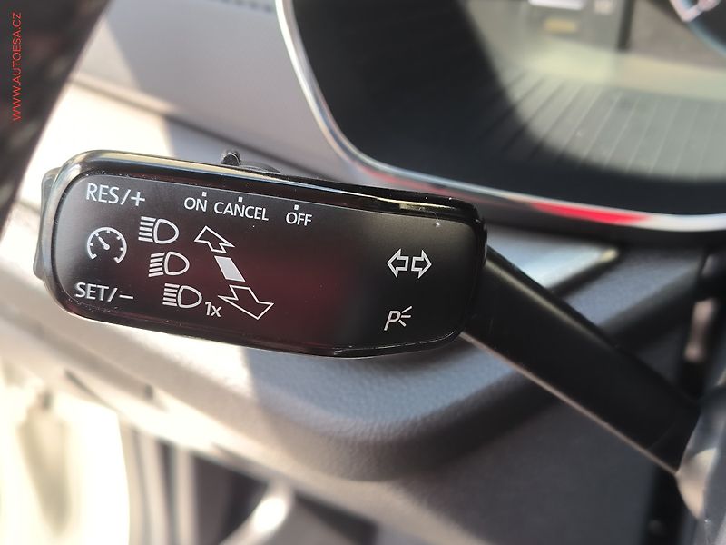 Škoda Octavia (2021) 1.5 TSi, 2.maj,ČR, Ambition - fotka 20 z 25