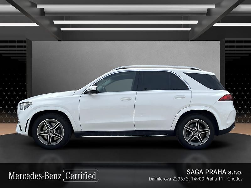 Mercedes-Benz GLE 300d 4MATIC AMG Line - fotka 6 z 21