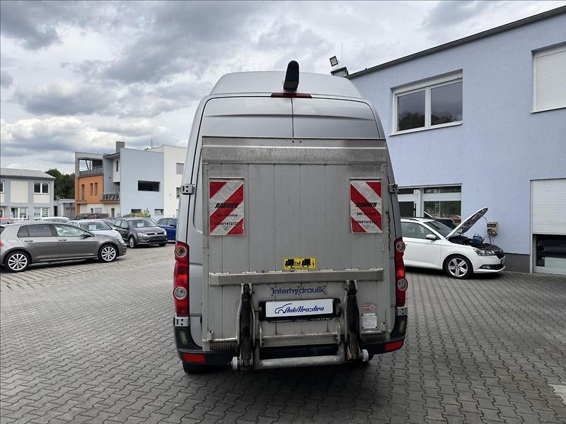 Volkswagen Crafter 2,0   105kW,PLOŠINA,1.MAJ,SERV - fotka 5 z 23