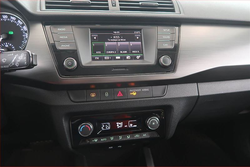 Škoda Fabia (2017) Style 1.0 TSI, Automat - fotka 12 z 18