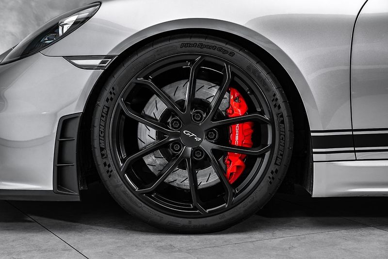 Porsche Cayman GT4 Clubsport Approved - fotka 2 z 25